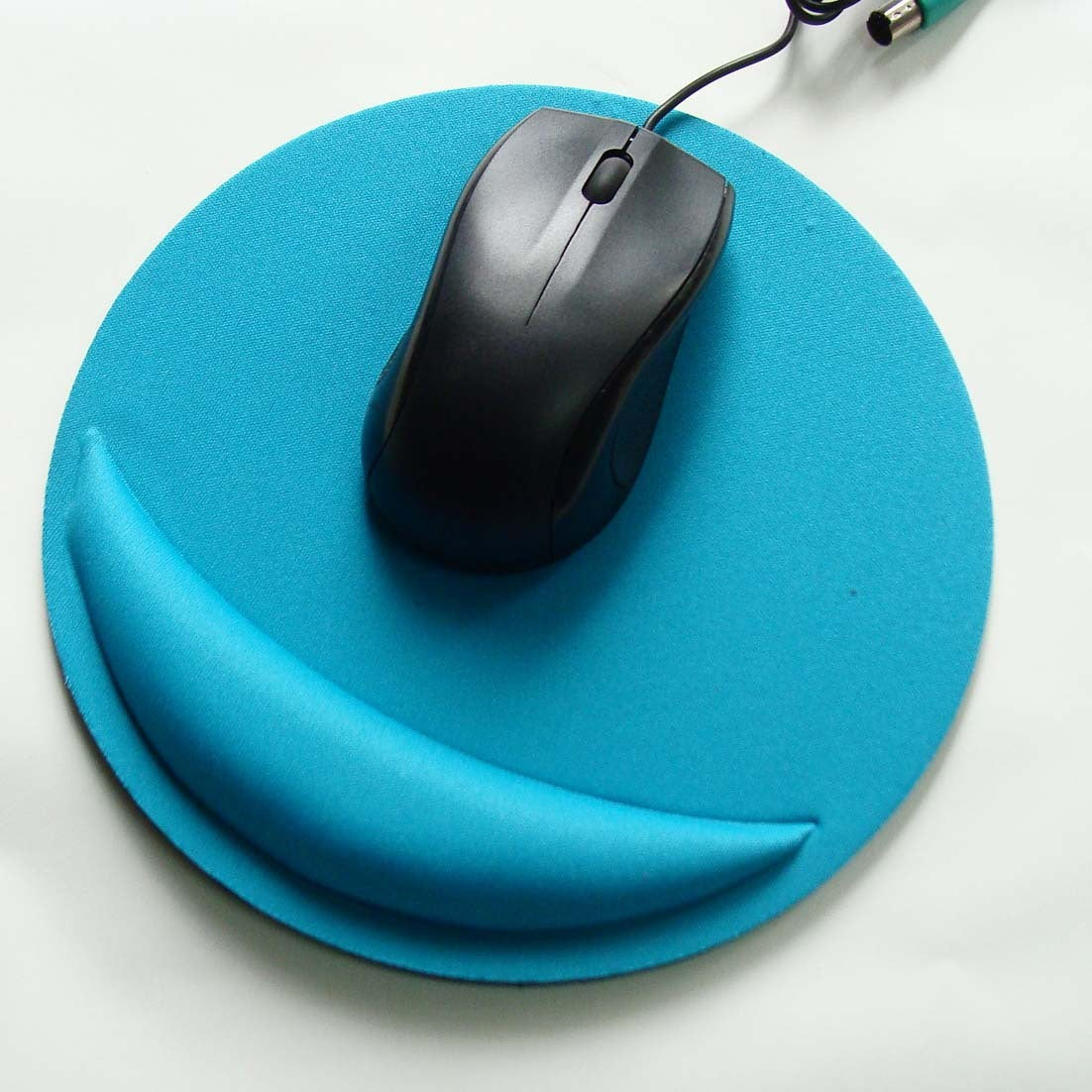 Round armband mouse pad